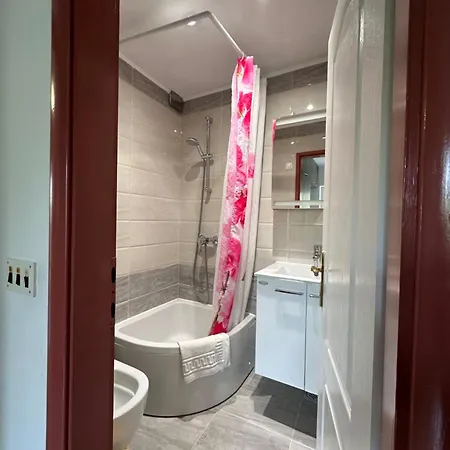 Castello Apartment Zrnovo