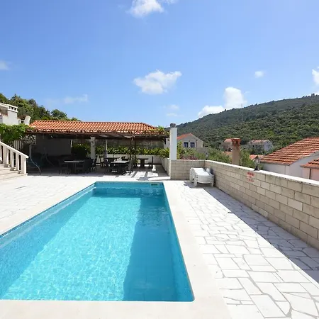 Apartment Castello *