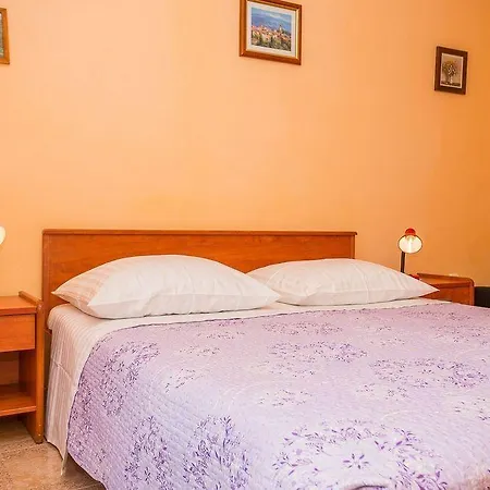 Castello דירה Zrnovo