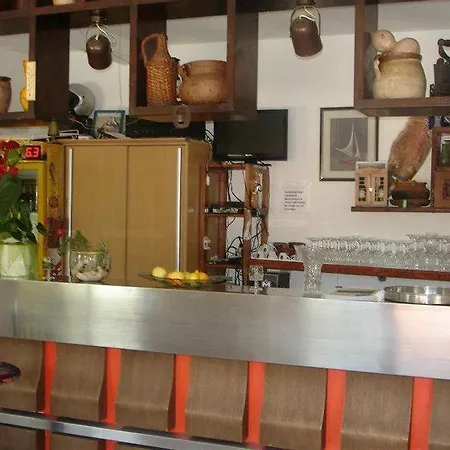 Castello Apartamento Zrnovo