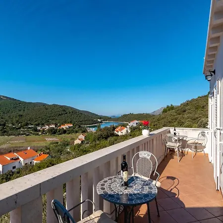Apartment Castello