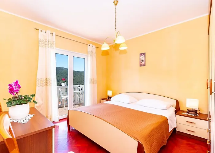 公寓 Castello Zrnovo
