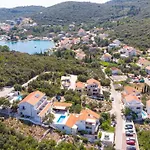 Castello شقة