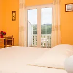 Apartment Castello *