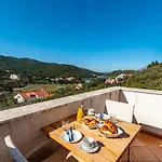 Apartamento Castello Zrnovo