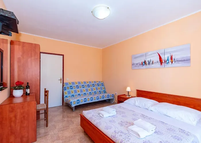 Castello Apartamento *