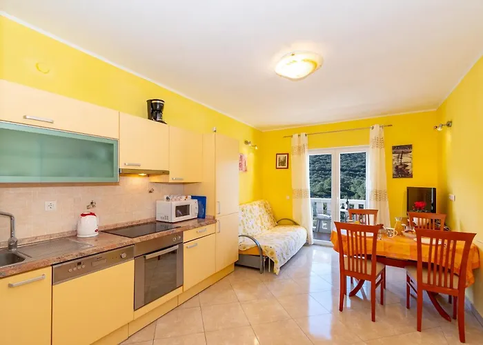 Castello Apartamento *