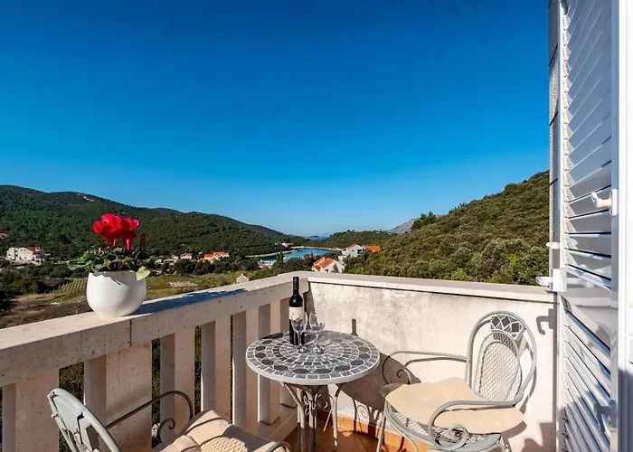 Castello 아파트 *